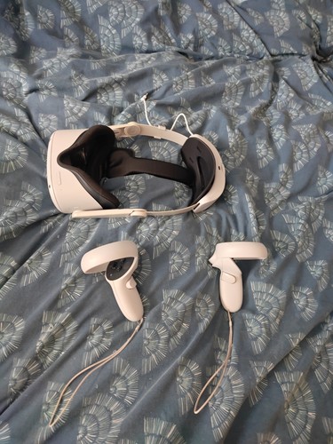 Oculus qwest - oculus,